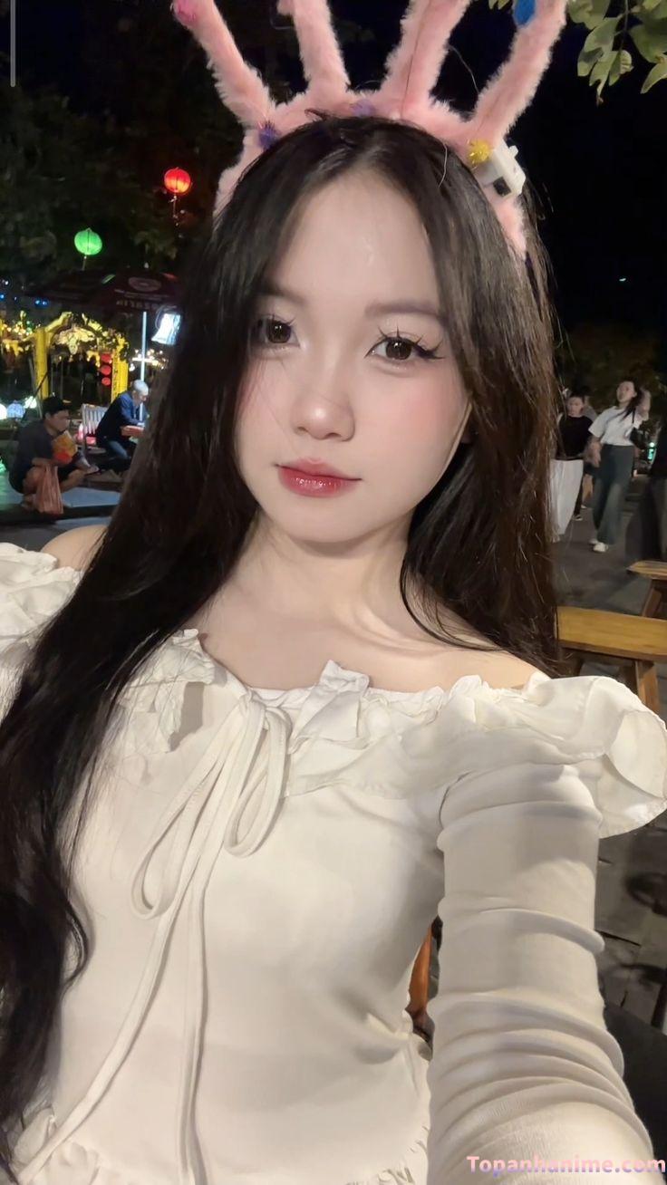 Ảnh gái xinh đeo kính 12