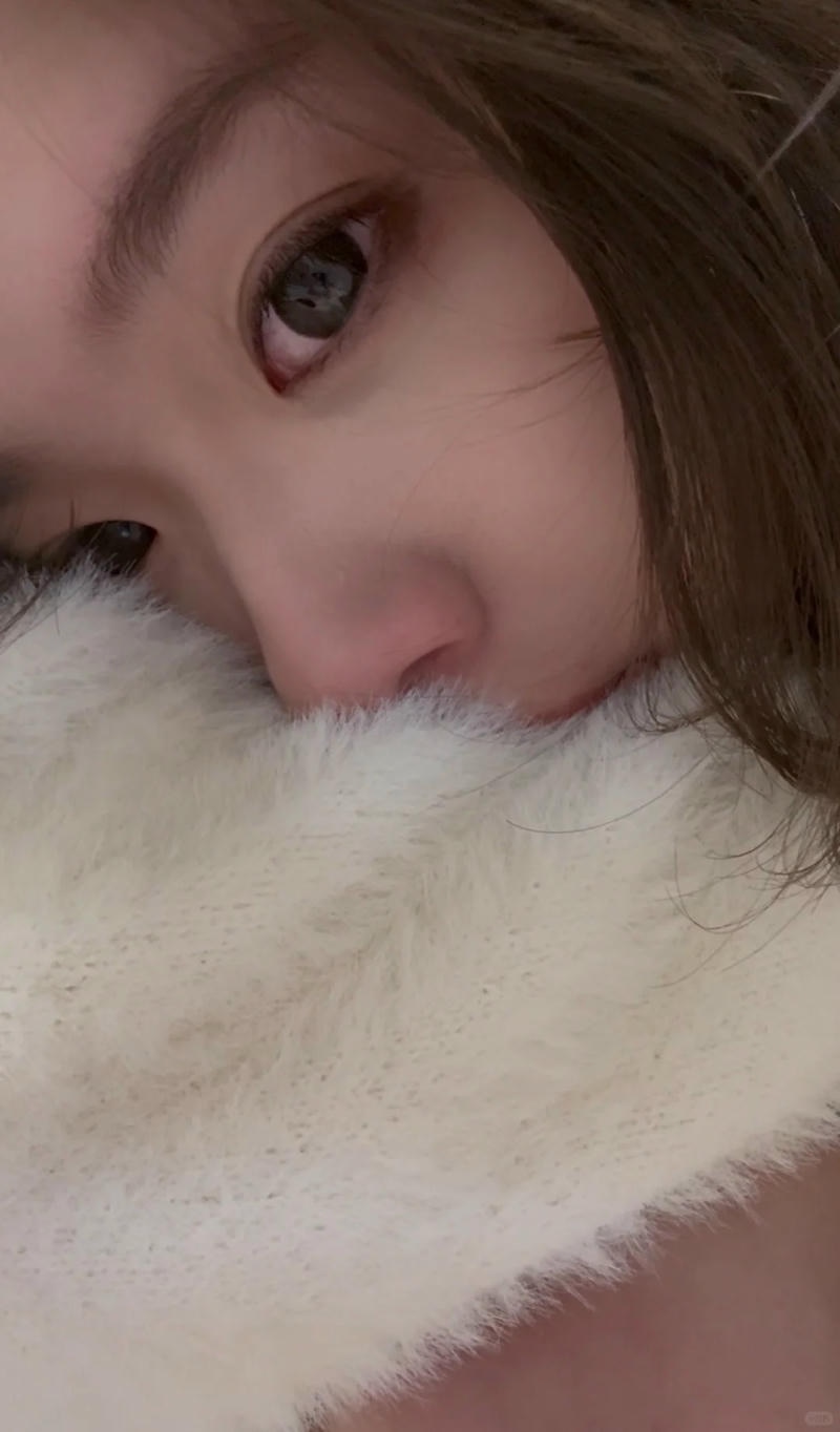 ảnh con gái khóc 43