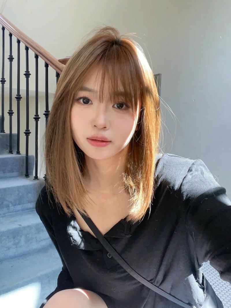 Ảnh gái xinh tóc ngang vai 2k3 45