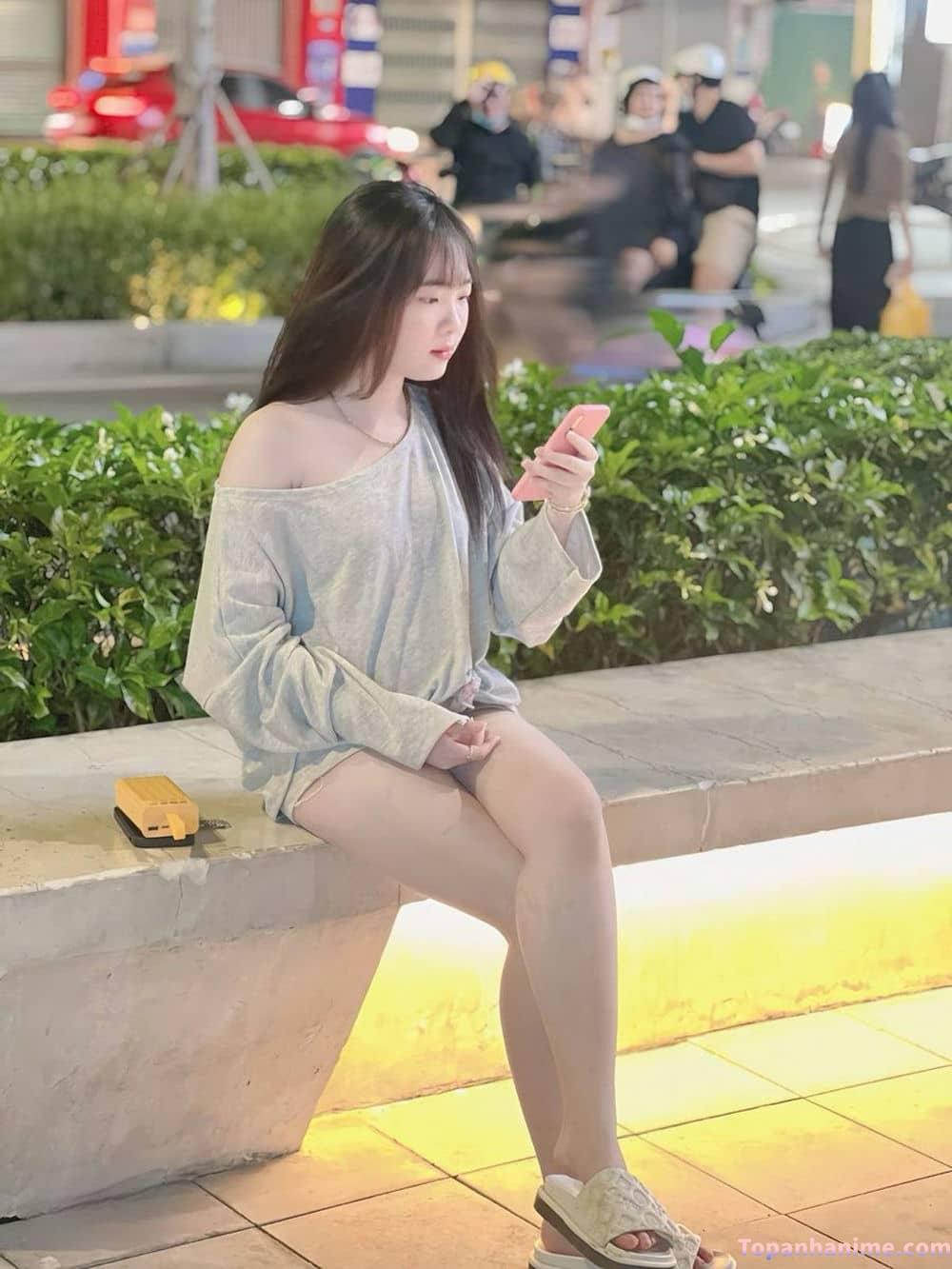 ảnh gái mặc quần ngắn 24