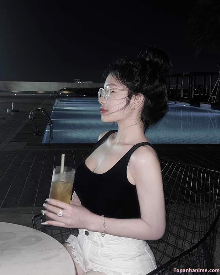 ảnh con gái uống bia 5