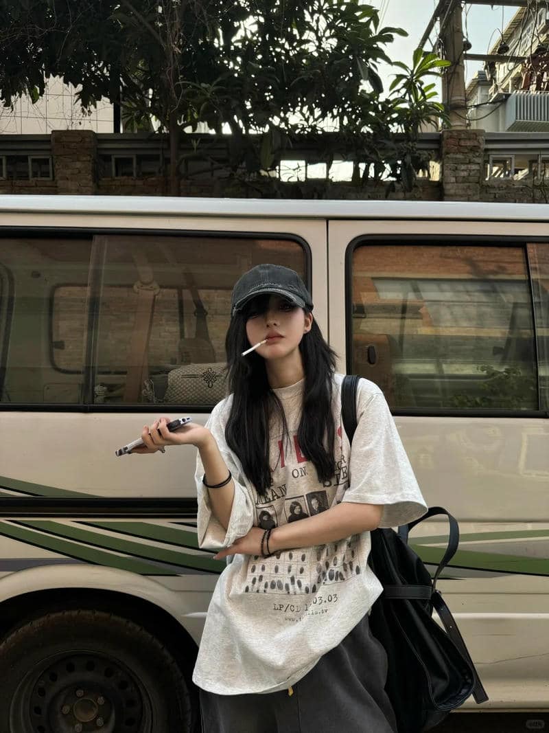 ảnh gái xinh cá tính 53