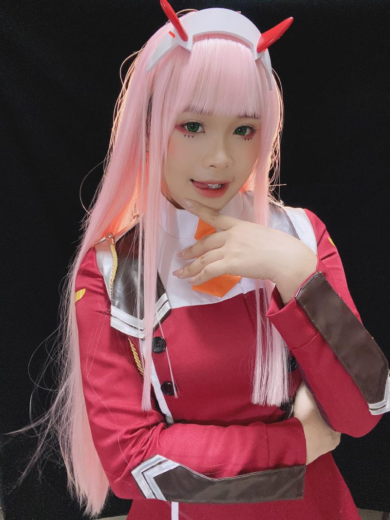 Cosplay Zero Two 8