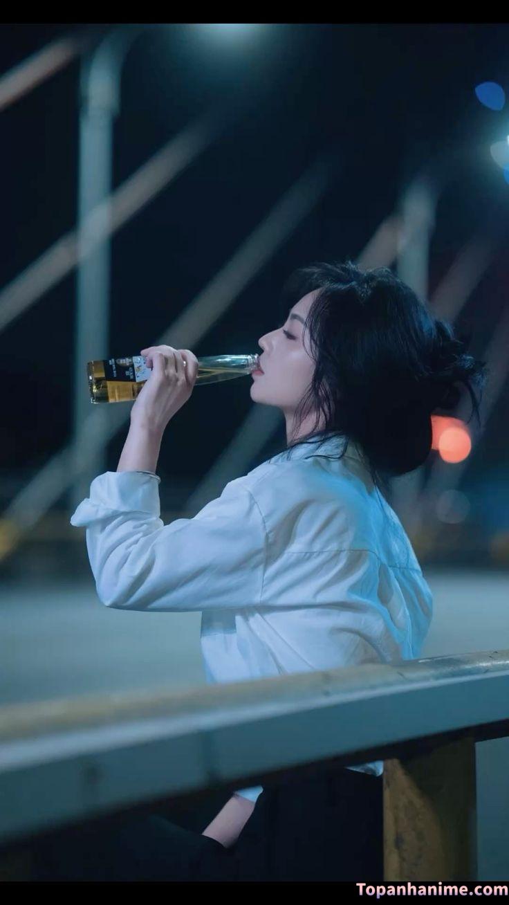 ảnh con gái uống bia 21