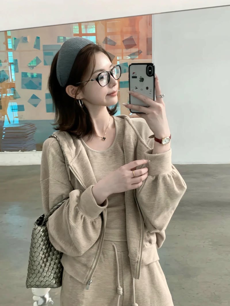 Ảnh gái xinh tóc ngang vai 2k3 57