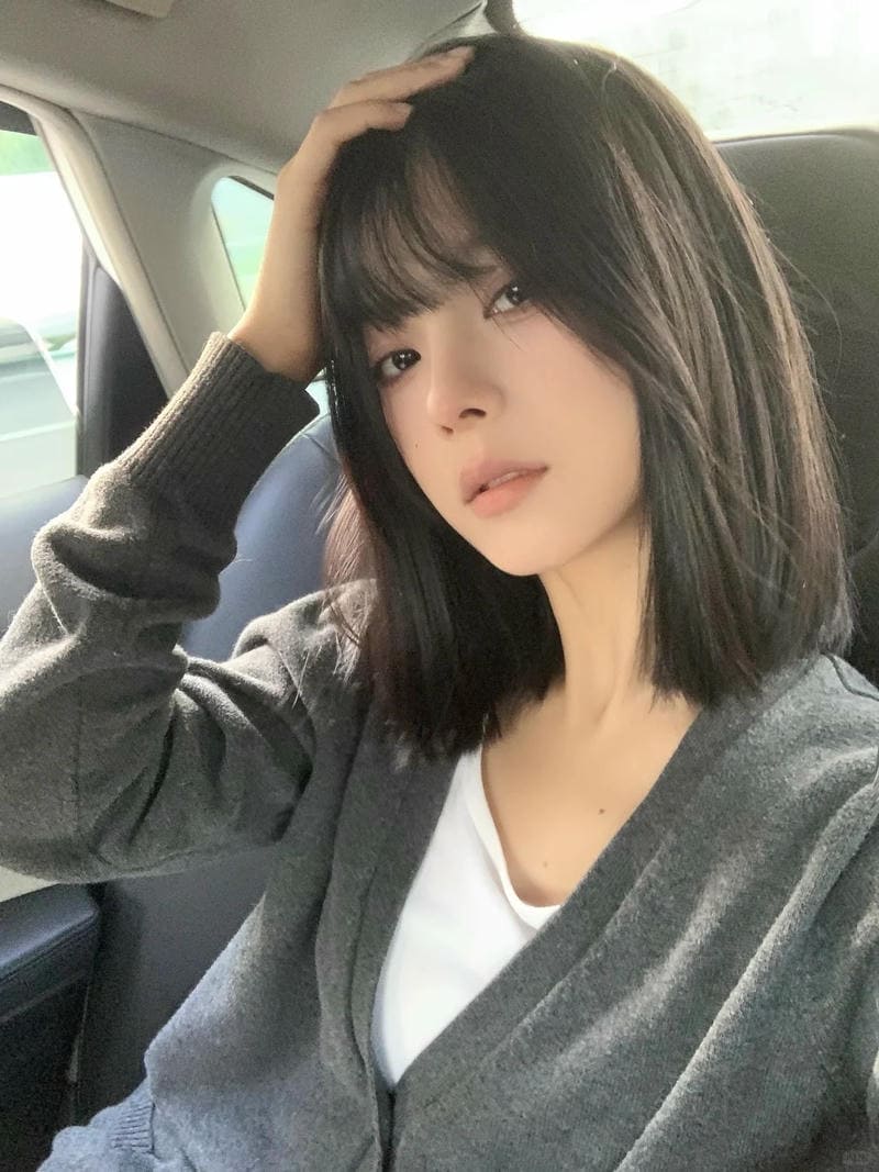 ảnh gái xinh tóc ngắn 35