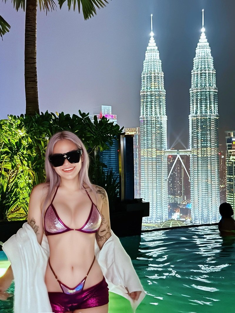 ảnh Suzie Nguyễn Onlyfans 18