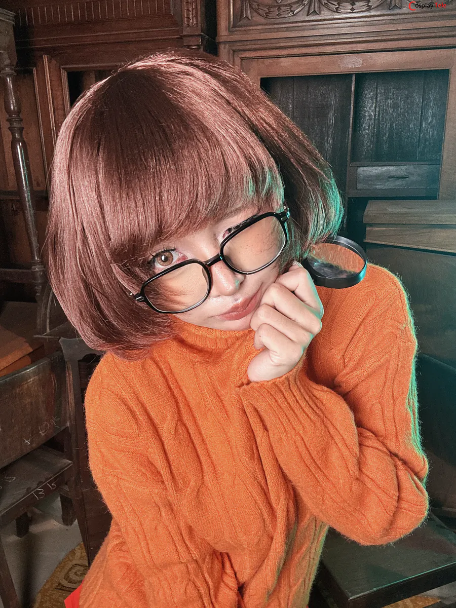 Umeko J cosplay Velma Dinkley 68