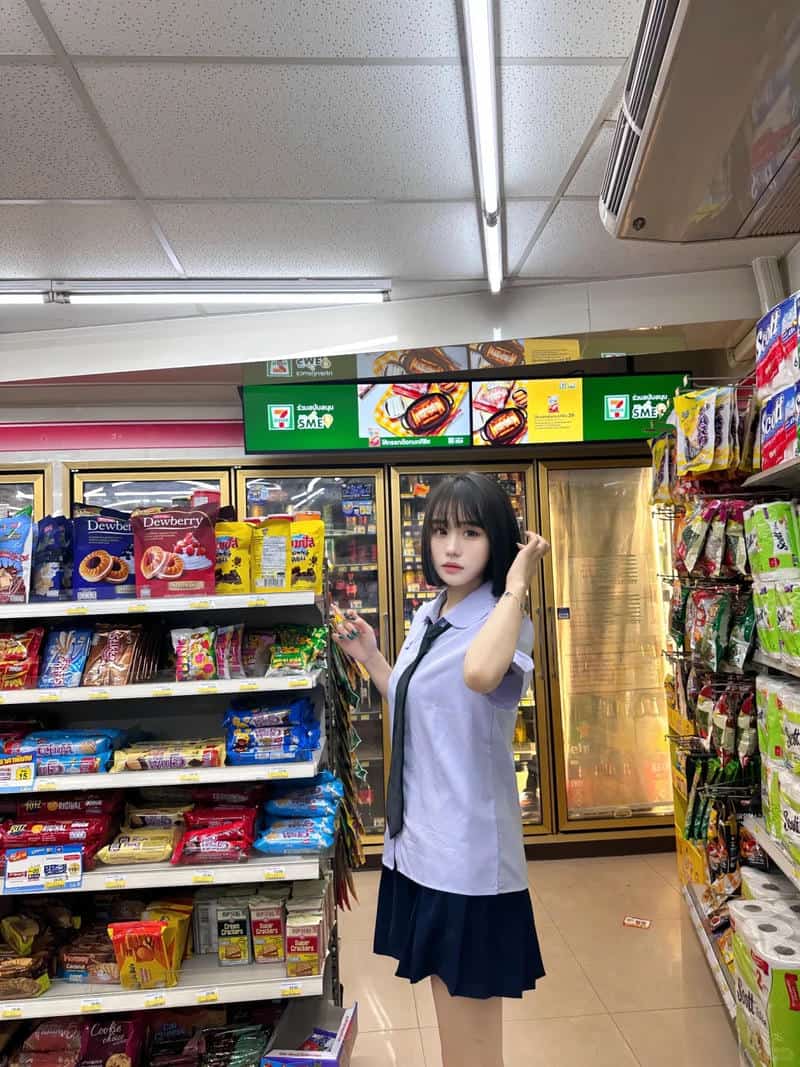 ảnh gái xinh tóc ngắn 45