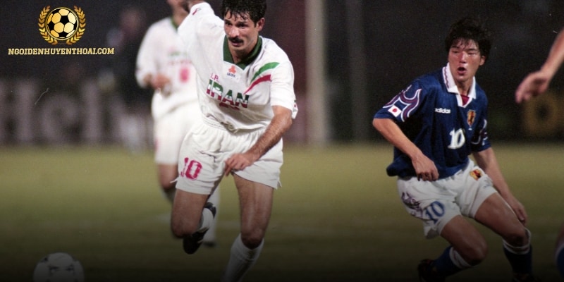 Ali Daei là cầu thủ sở hữu nền tảng học vấn vững vàng