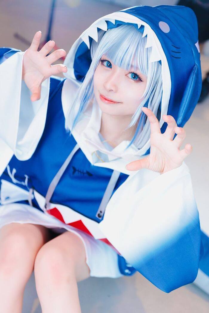 Ảnh Yaoyaoqwq Gawr Gura cosplay 15