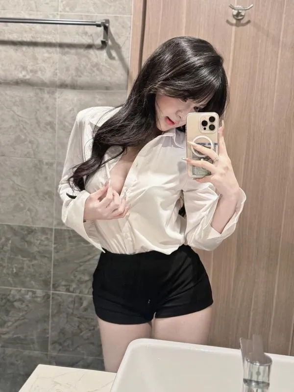 Ảnh Body Nữ Đẹp 25