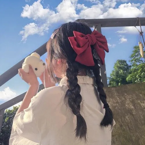 Ảnh Che Mặt Con Gái Avatar Cute 34