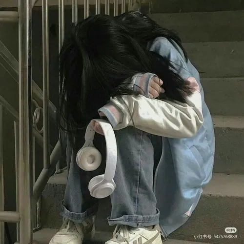 Ảnh Che Mặt Con Gái Avatar Cute 44