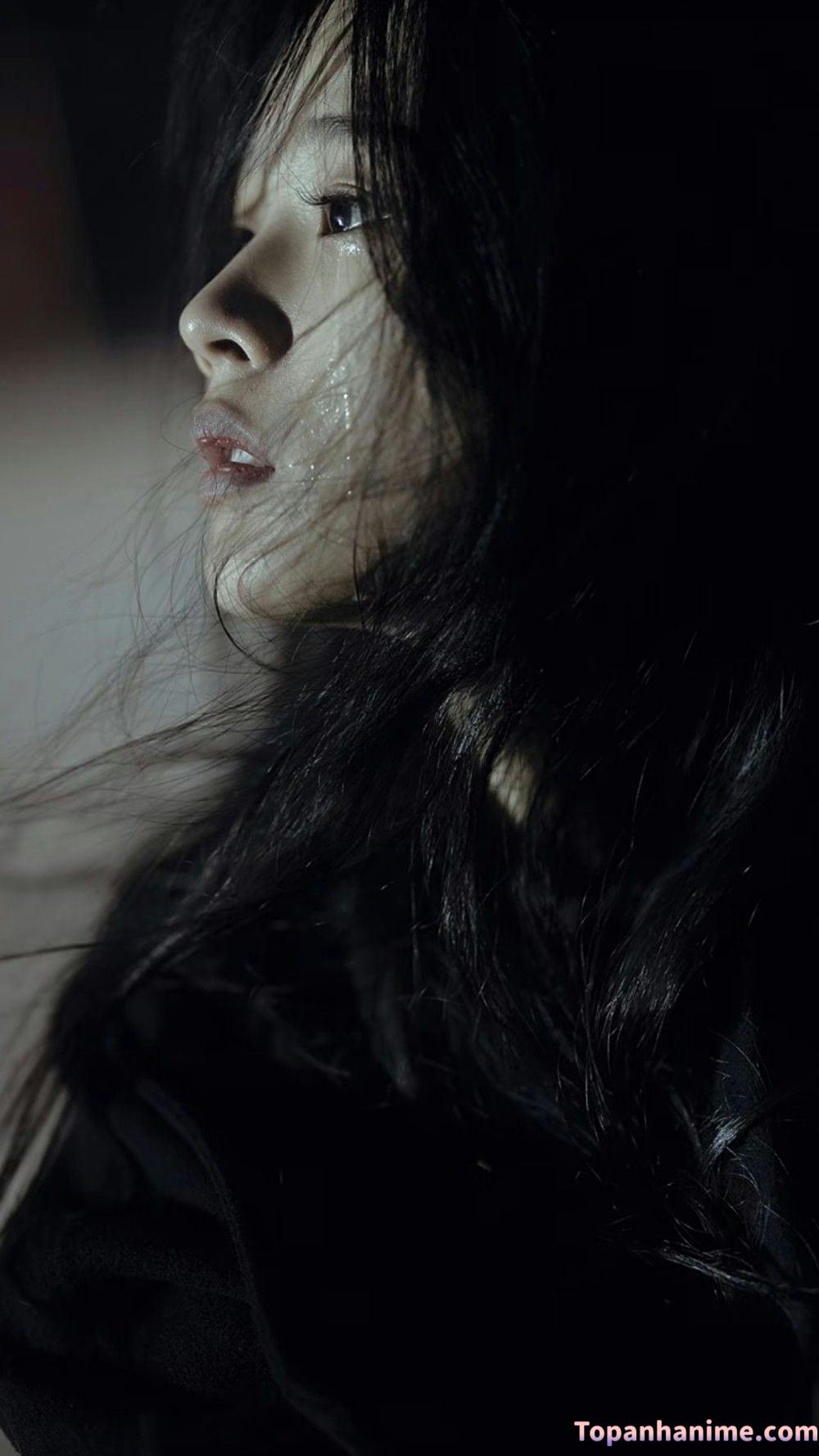 ảnh con gái khóc 7