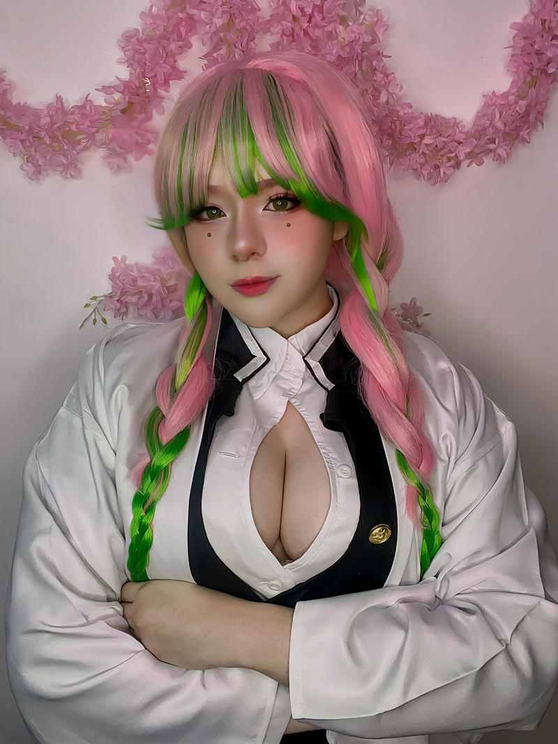 ảnh cosplay Luyến Trụ 4