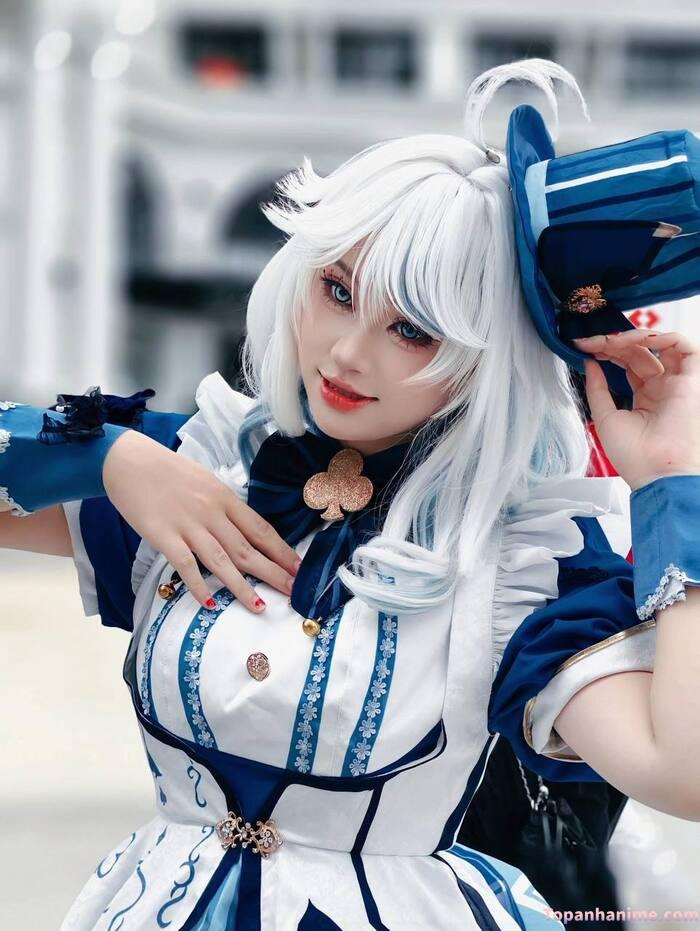 ảnh Furina cosplay 10