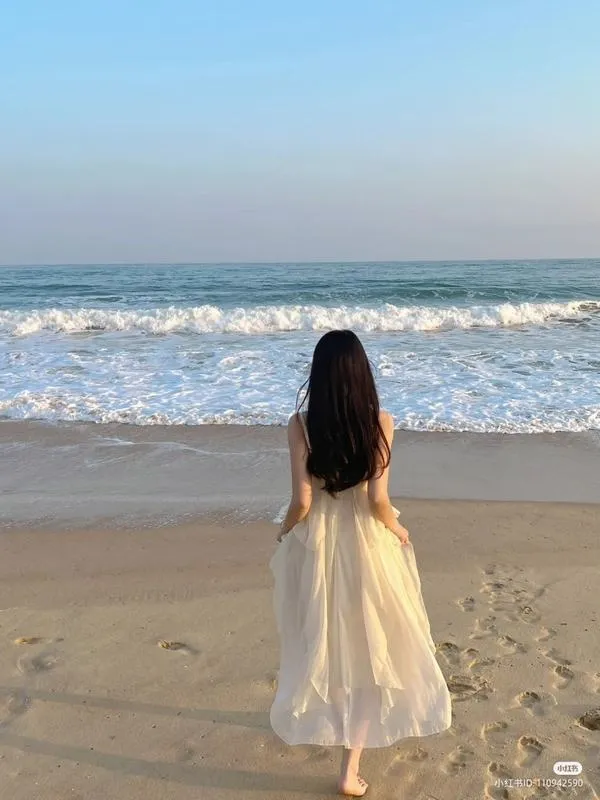 Ảnh Gái Đi Biển Che Mặt 22