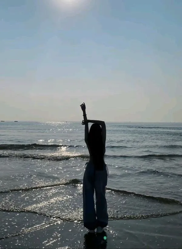 Ảnh Gái Đi Biển Che Mặt 30