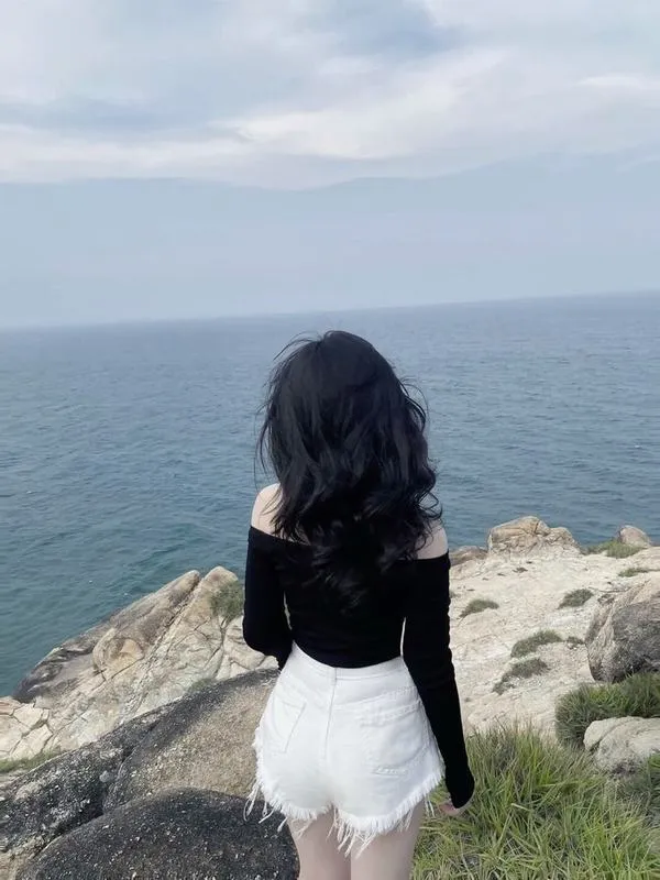 Ảnh Gái Đi Biển Che Mặt 42