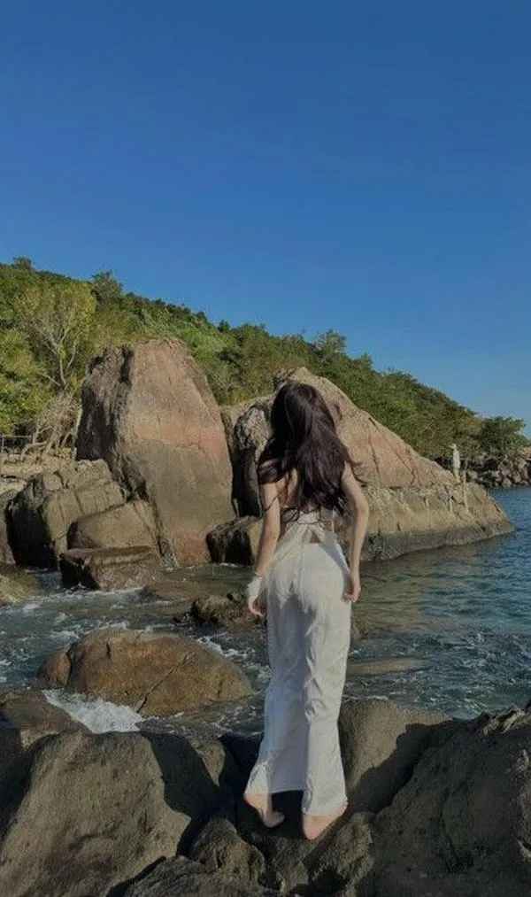 Ảnh Gái Đi Biển Che Mặt 52