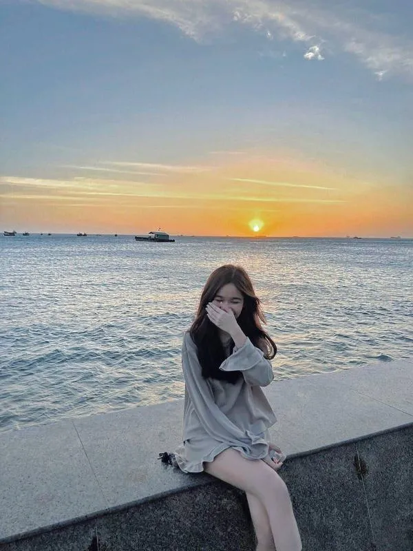 Ảnh Gái Đi Biển Che Mặt 58