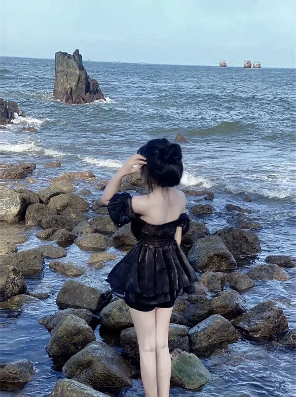 Ảnh Gái Đi Biển Che Mặt 73