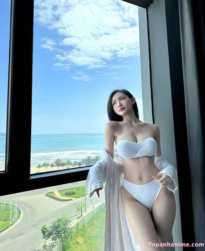 ảnh gái đi biển 24