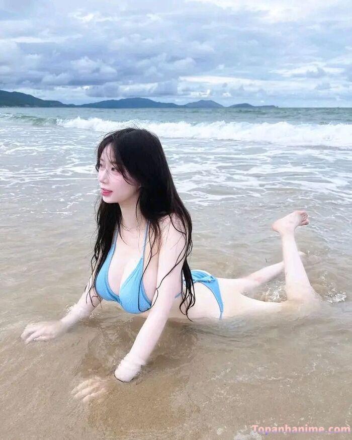 ảnh gái đi biển 34