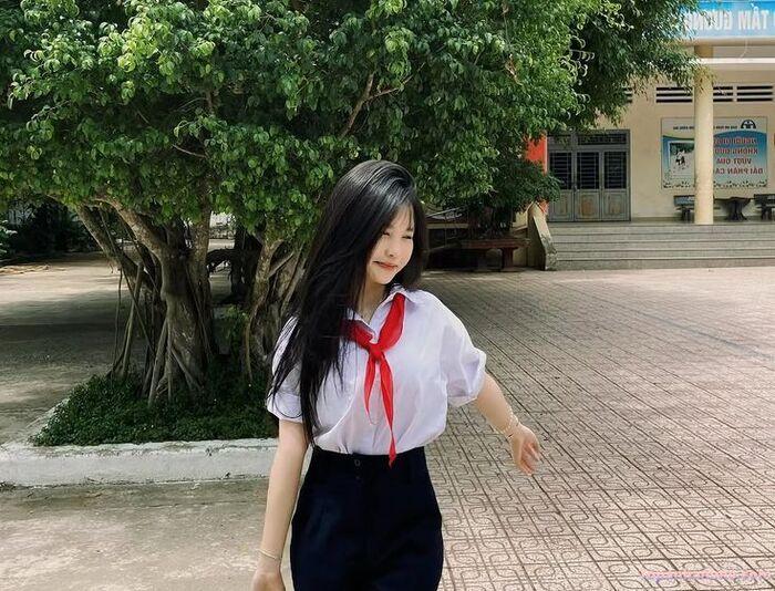 ảnh gái lớp 6 18