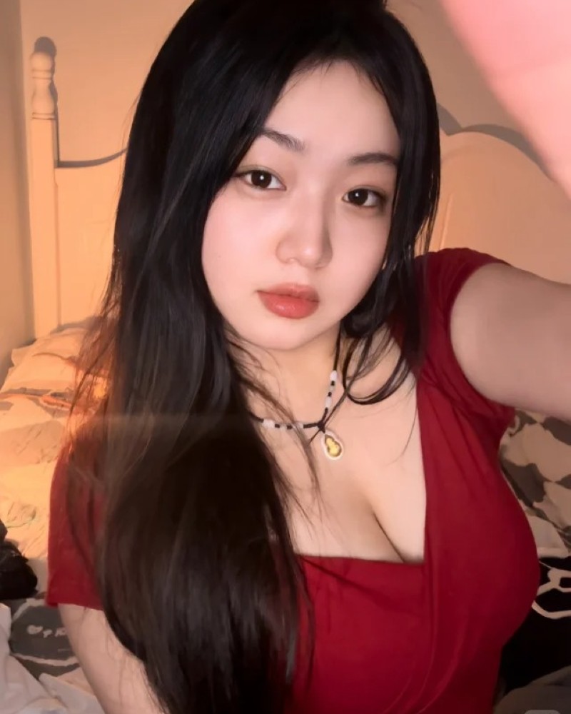 Ảnh Gái Vú To 24