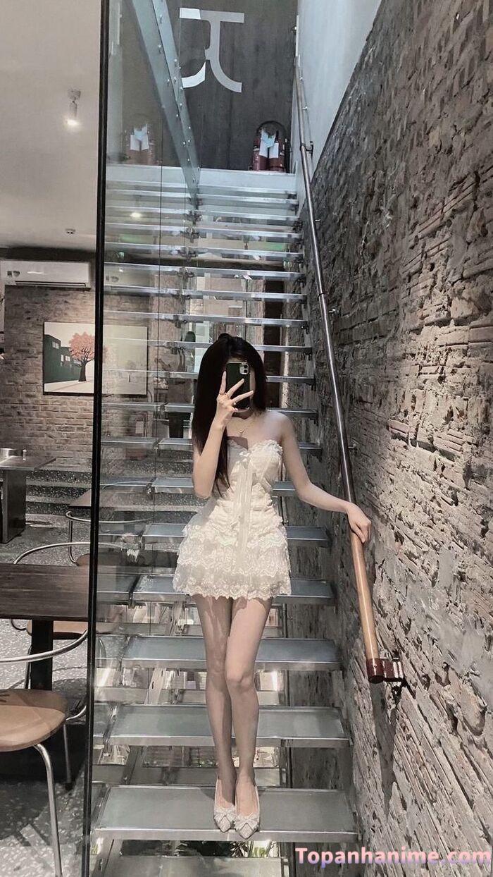 Ảnh gái xinh che mặt bằng điện thoại 48