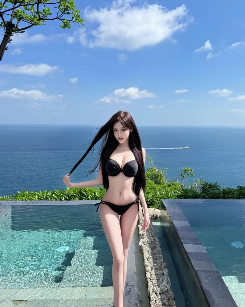 Ảnh Gái Xinh Mặc Bikini Đẹp 28