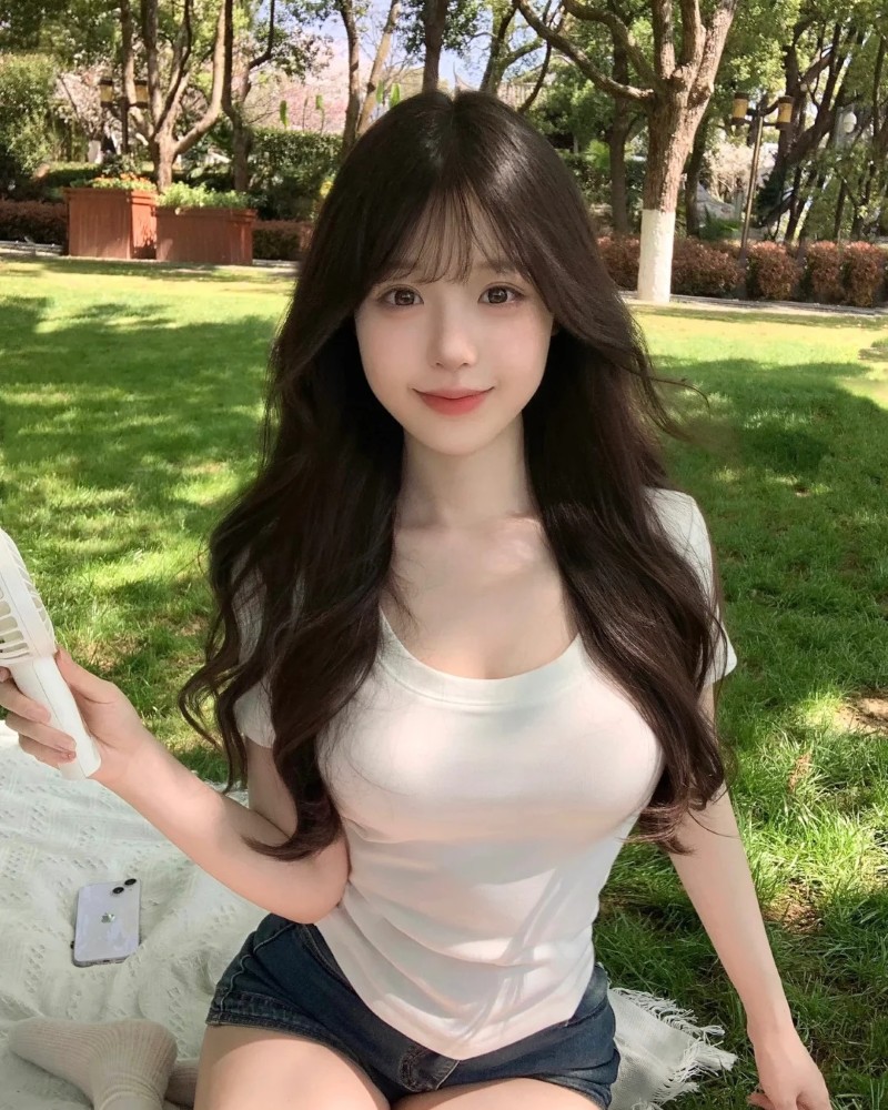 Ảnh Gái Xinh Ngực To 17