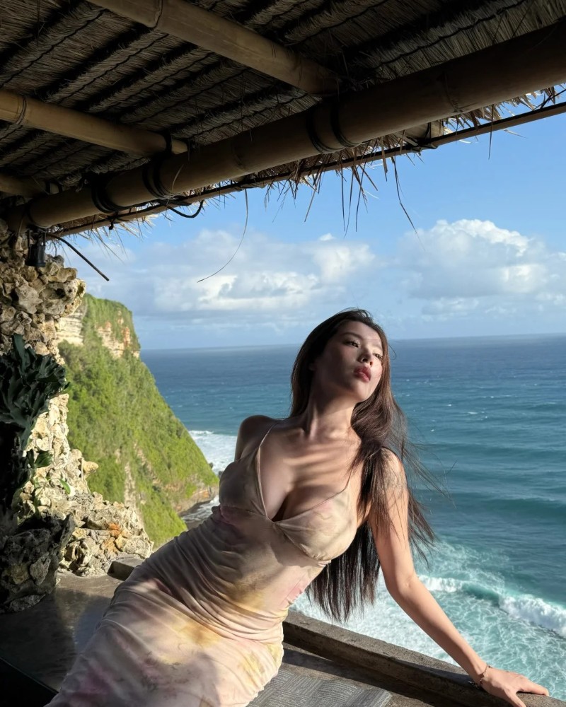 Ảnh Gái Xinh Ngực To 3