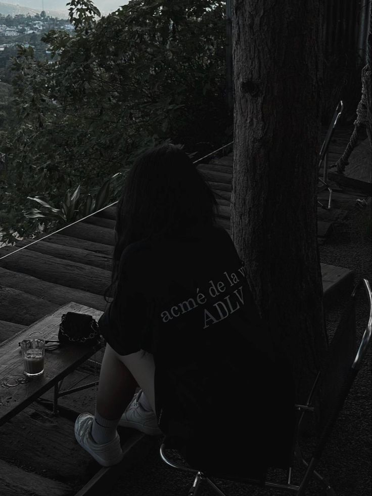 Ảnh Girl Che Mặt Lạnh Lùng 5