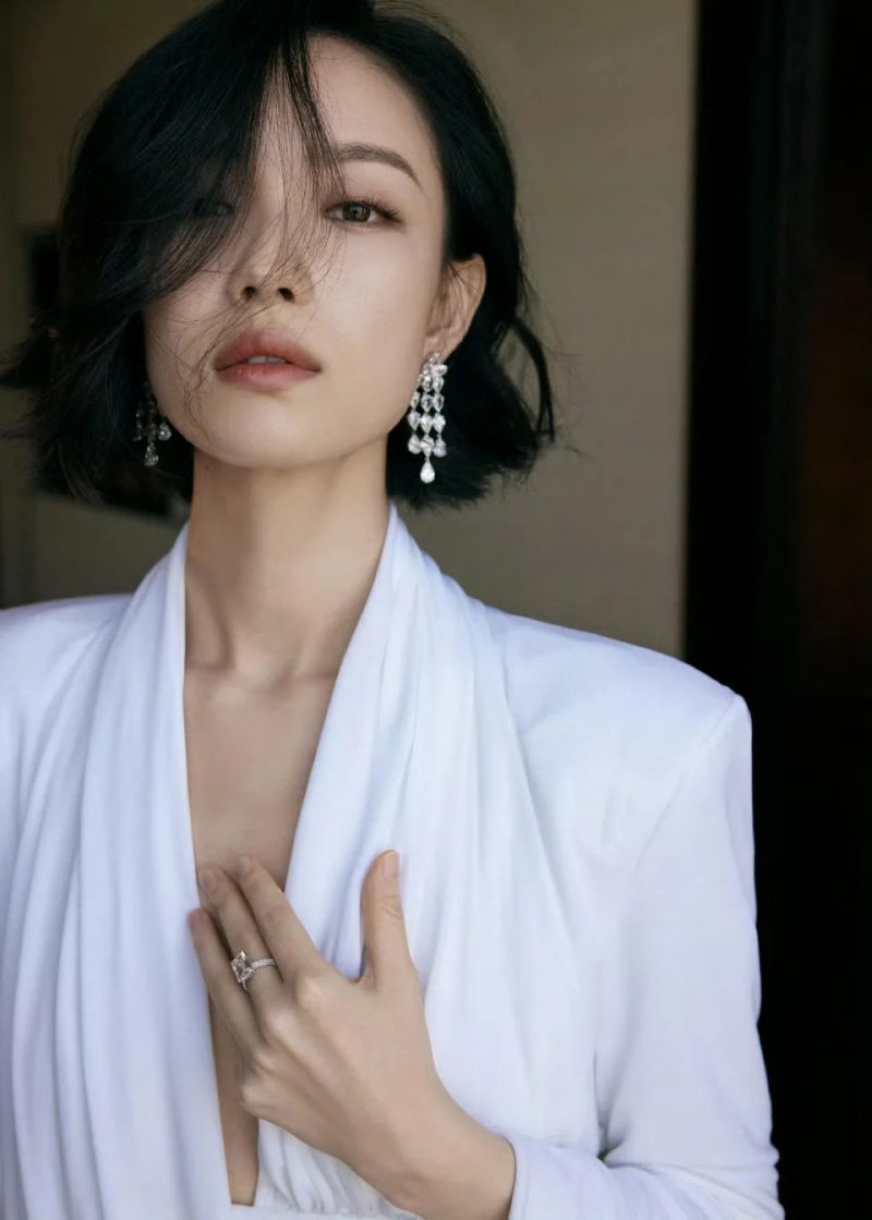 ảnh Hot girl tóc ngắn 14