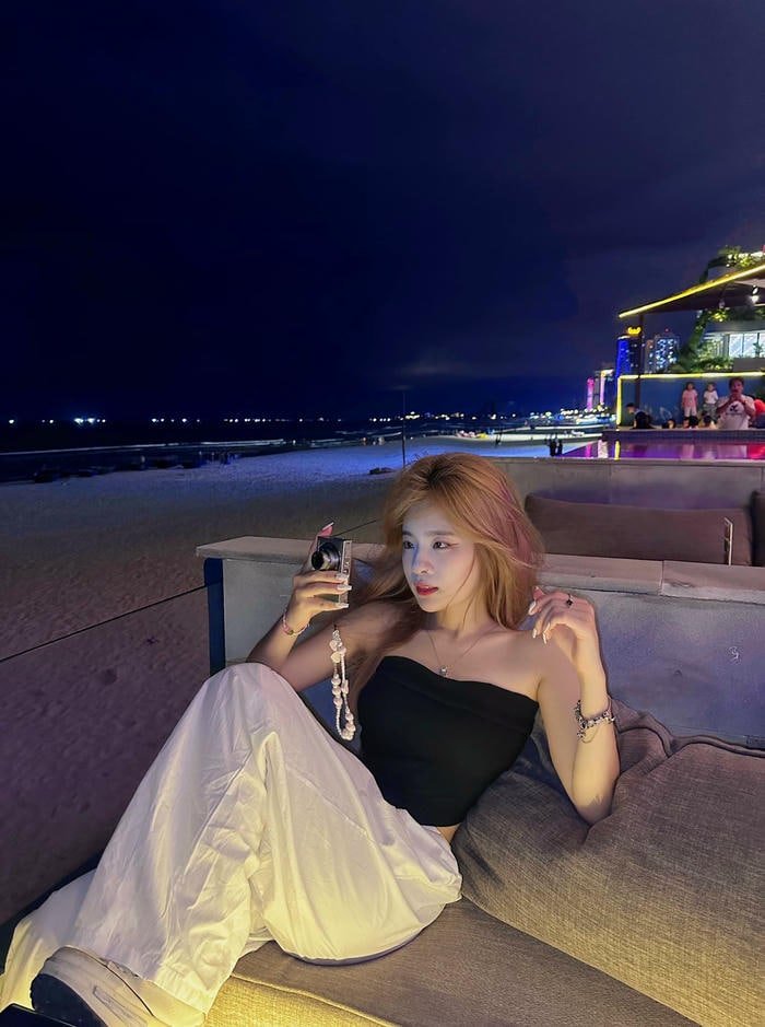 Ngọc Kem bikini 31