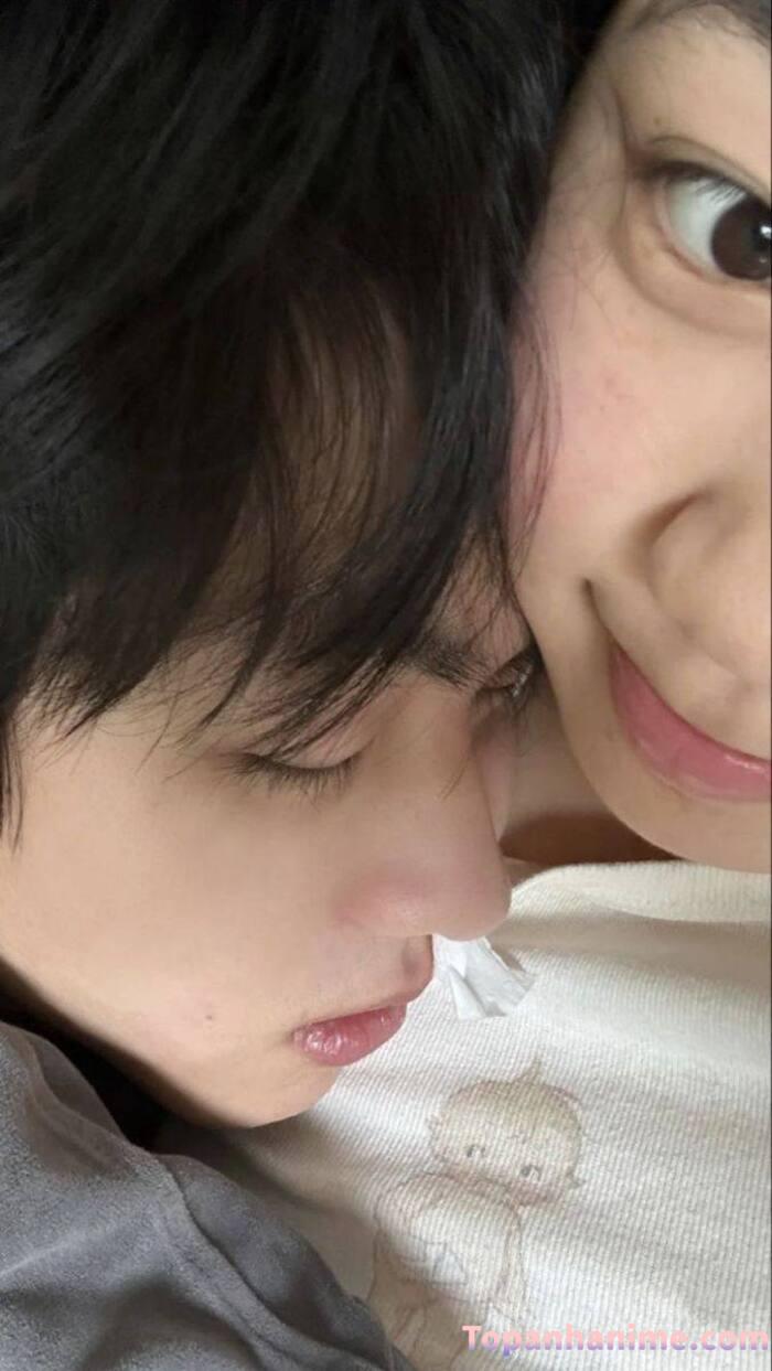 Ảnh ôm người yêu ngủ 17