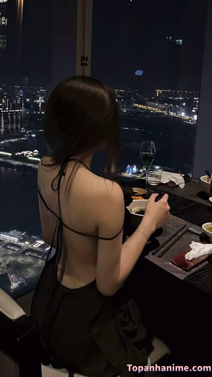 ảnh sau lưng cô gái 14