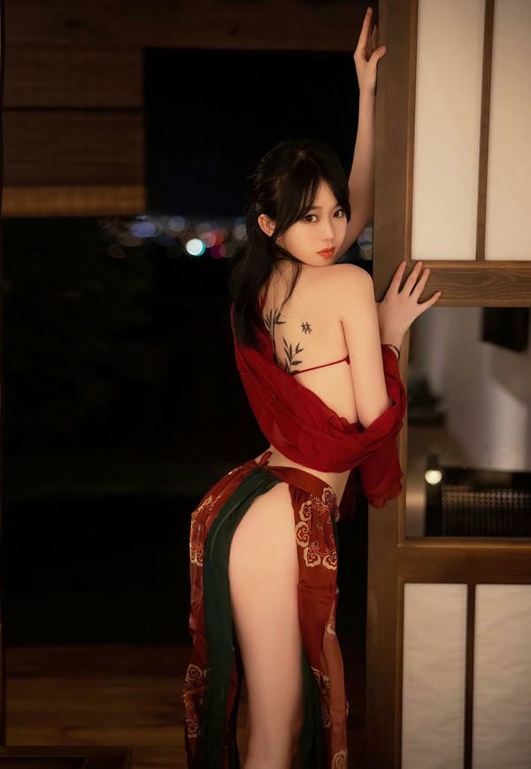 Ảnh Sex Cổ Trang 1