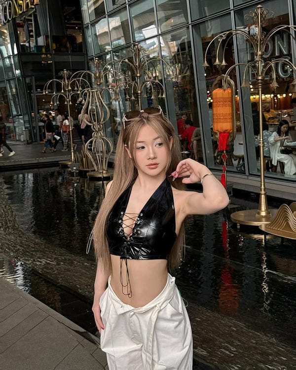 Ảnh Sex Trần Hà Linh 22