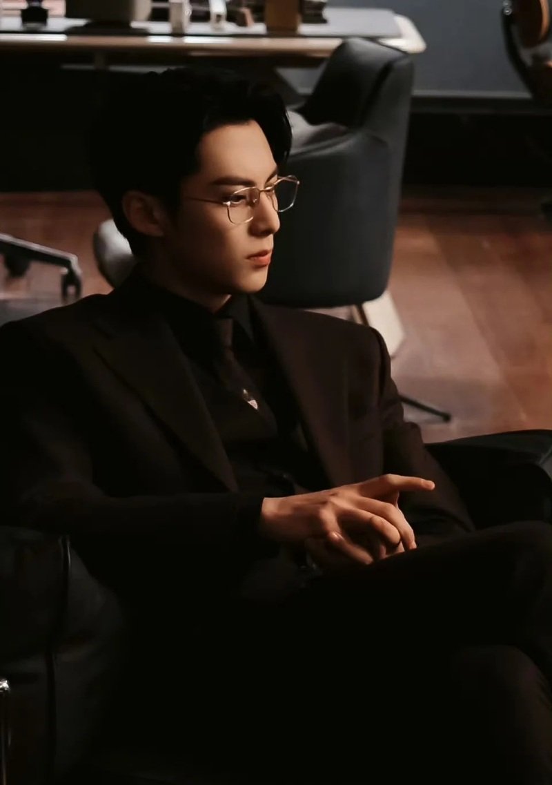 ảnh tổng tài 33