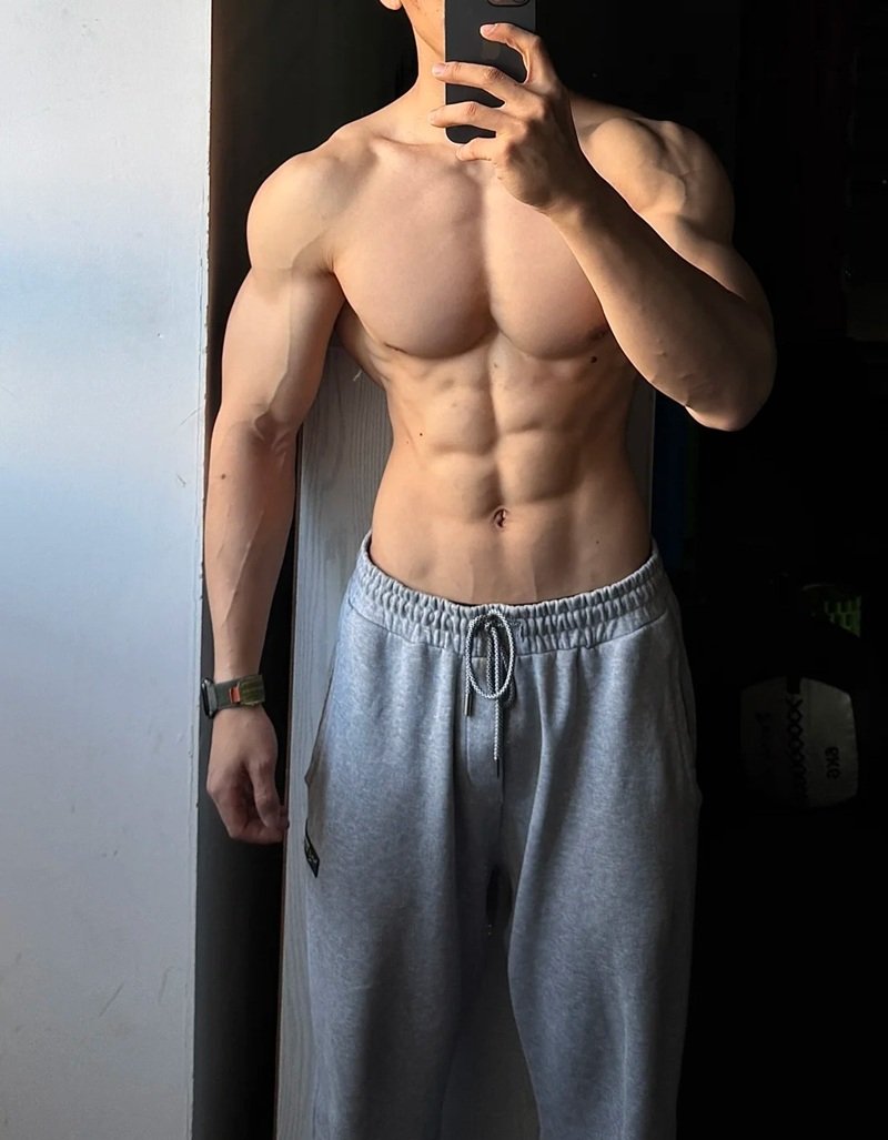 ảnh trai 6 múi 40