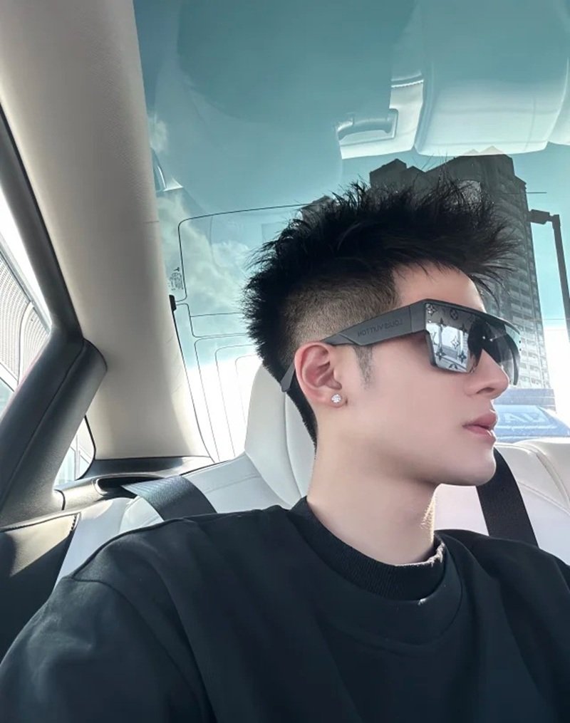 ảnh trai đẹp che mặt 21