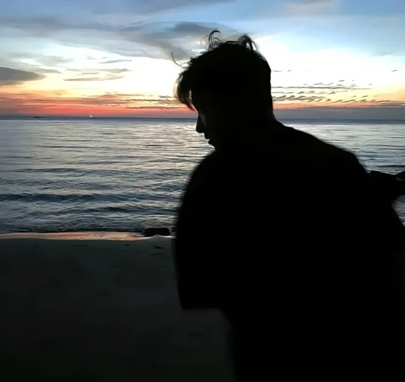 ảnh trai đẹp che mặt 25