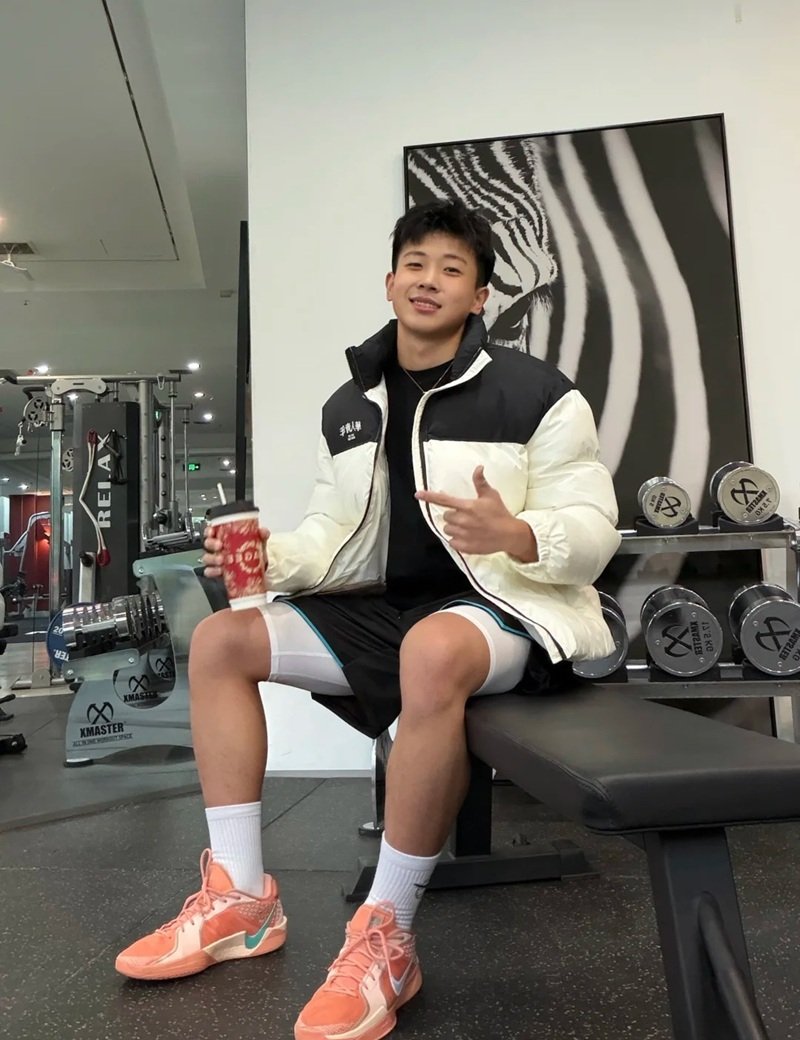 ảnh trai đẹp k9 8