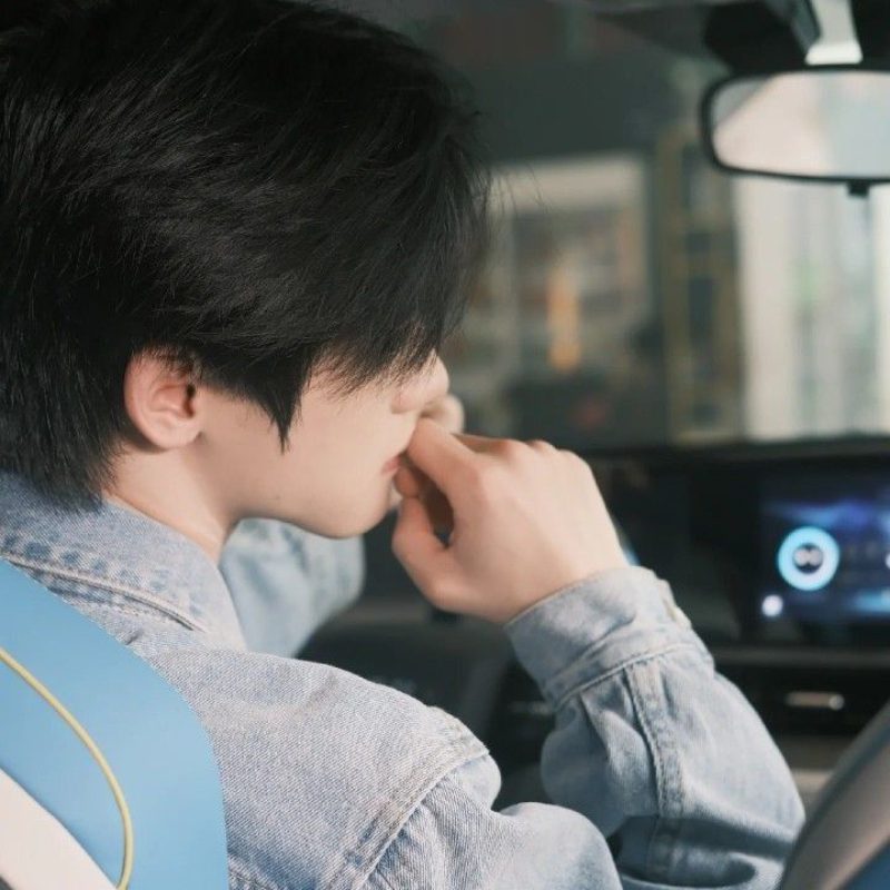 ảnh trai đẹp Trung Quốc che mặt 18