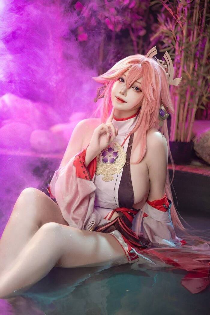 ảnh Yae Miko cosplay 1