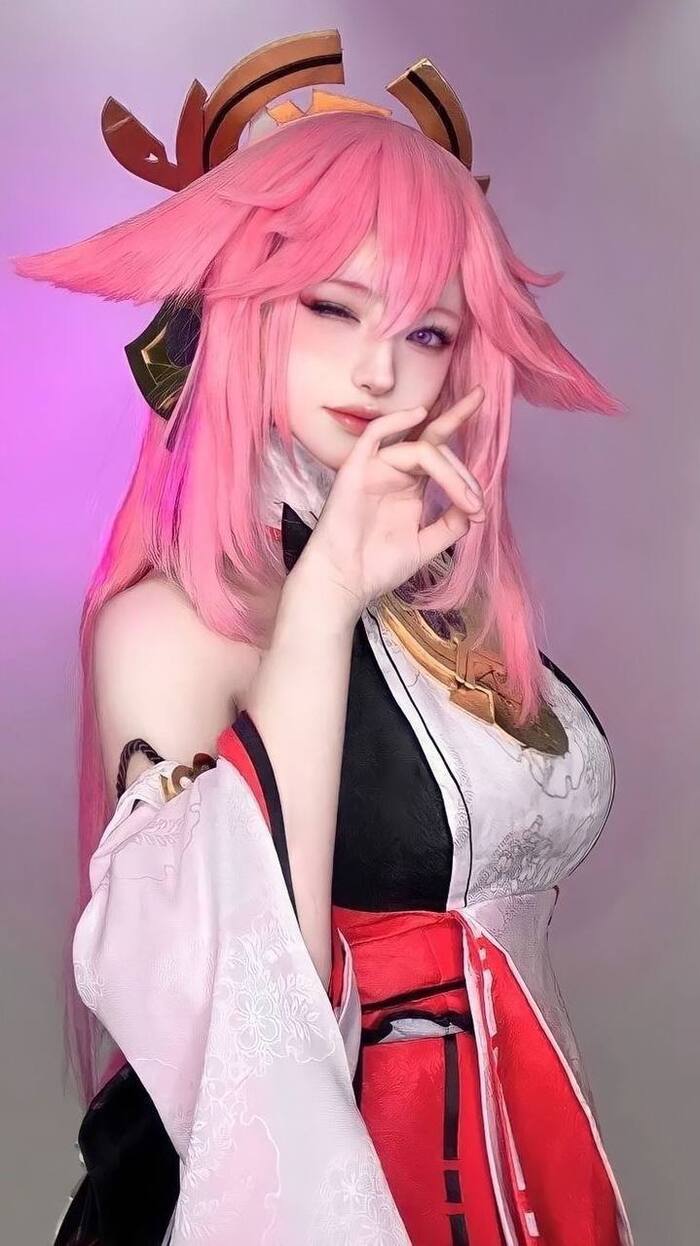 ảnh Yae Miko cosplay 3